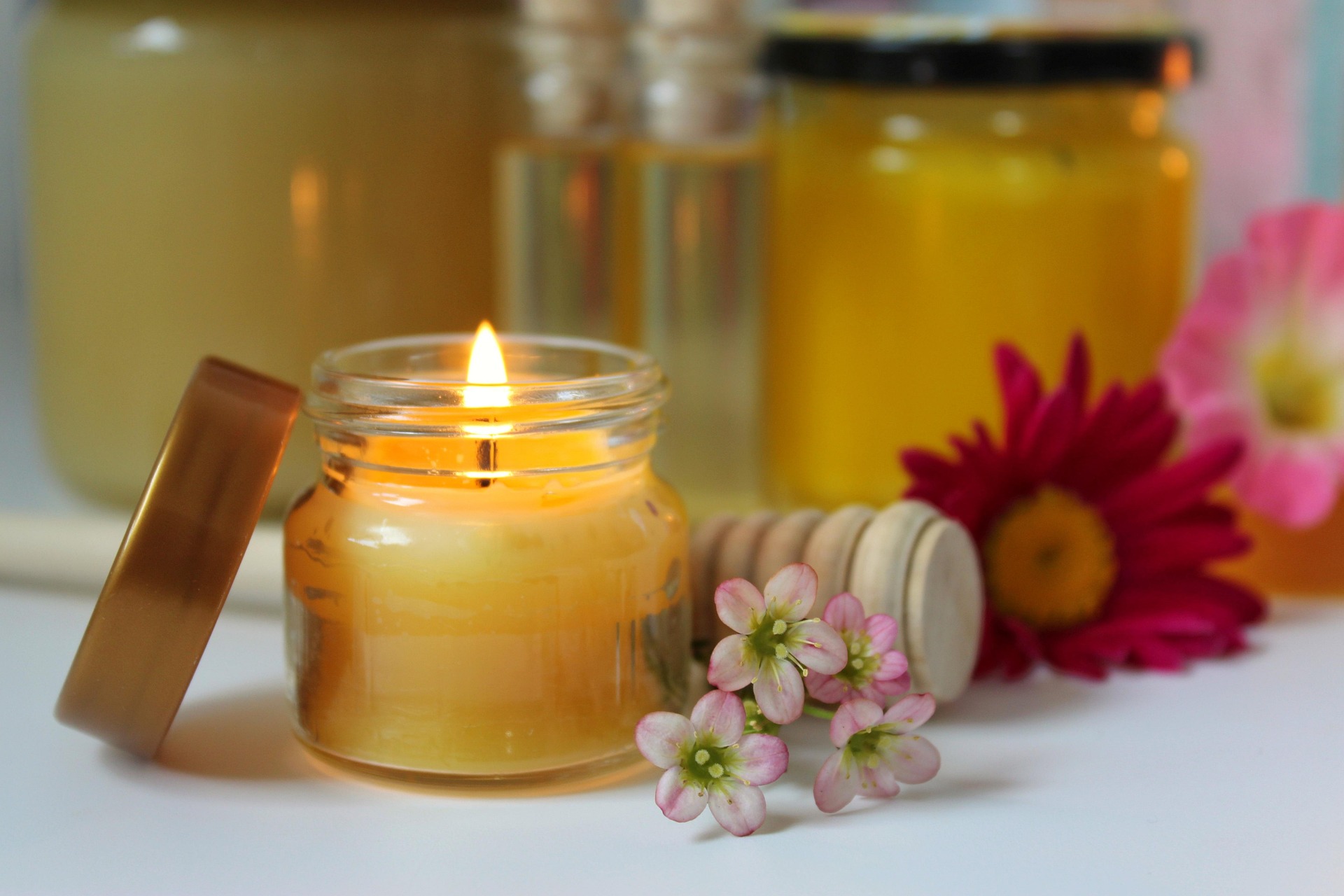 Honey wax candles